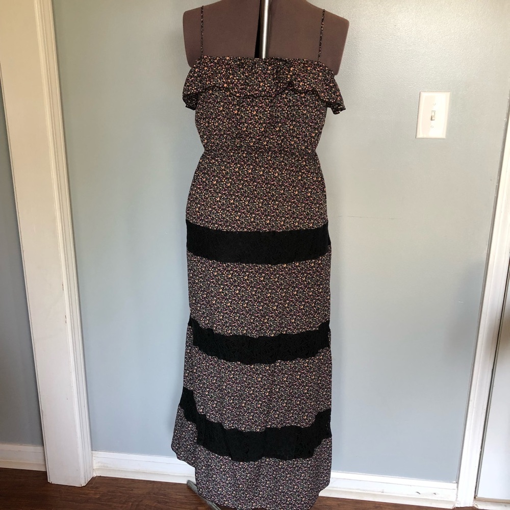 GIANNI BINI • FLORAL PRINT BLACK MAXI DRESS